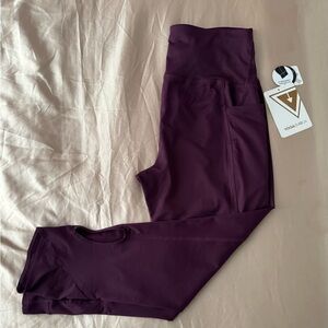 YOGASMOGA Woman's Plum Ankle Yoga Pants Medium